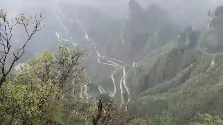 湖南张家界盘山公路