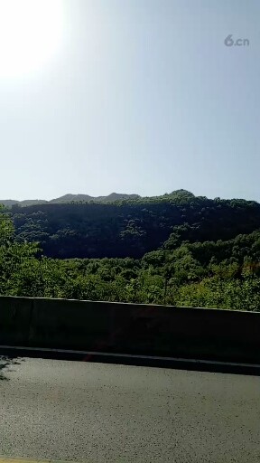 老家的大山，山连山啊