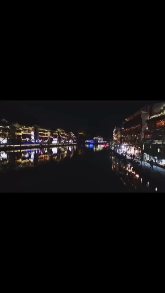 凤凰古城