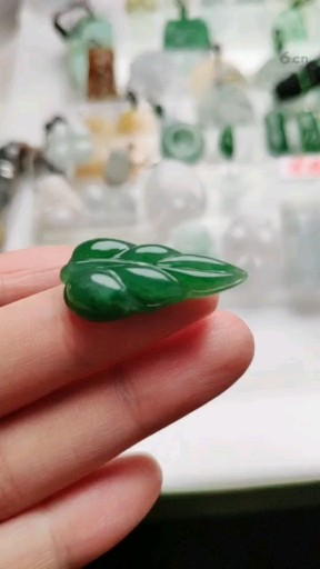 缅甸天然翡翠 叶子