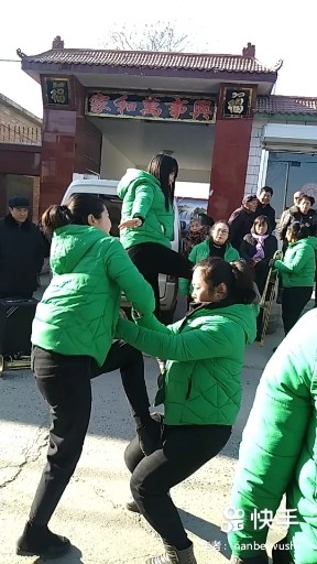 何必在一起