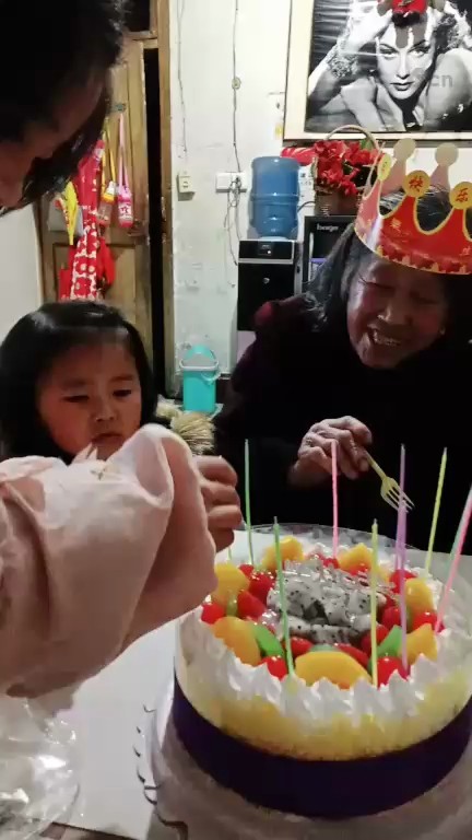 祝妈妈生日快乐！！！