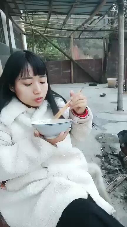 😂