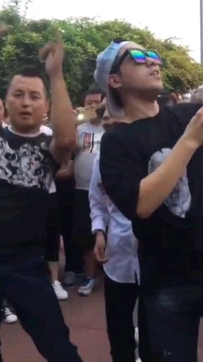 大家新年快乐