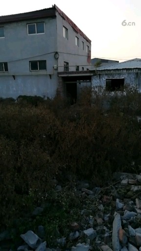 房子不能前高后低