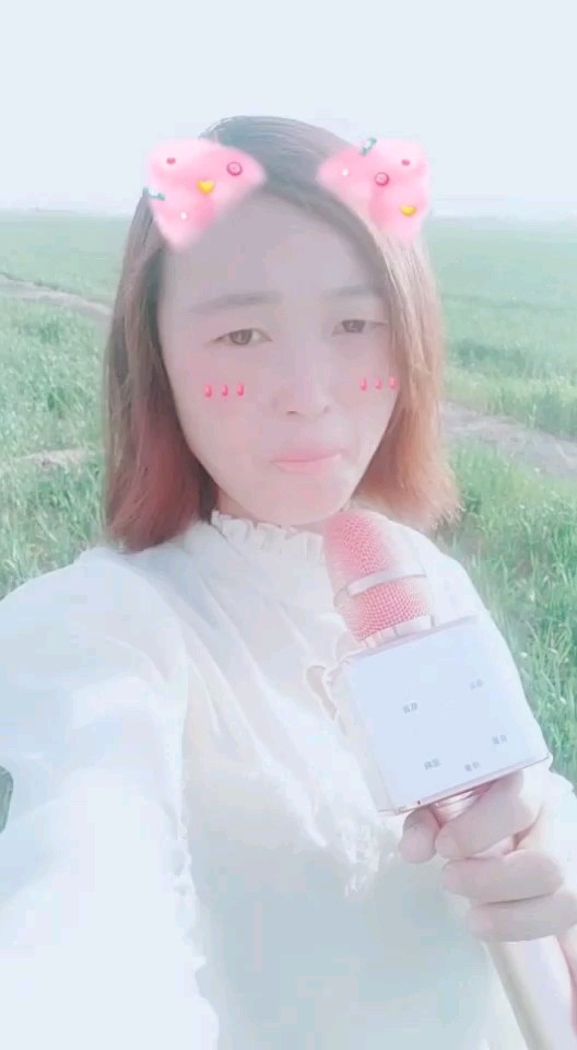 心痛的感觉，不开森