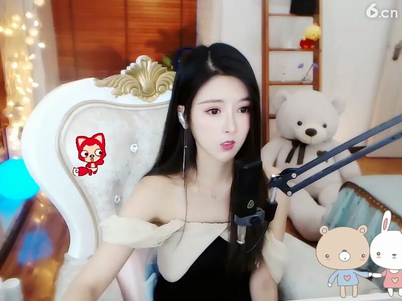 美女宝贝