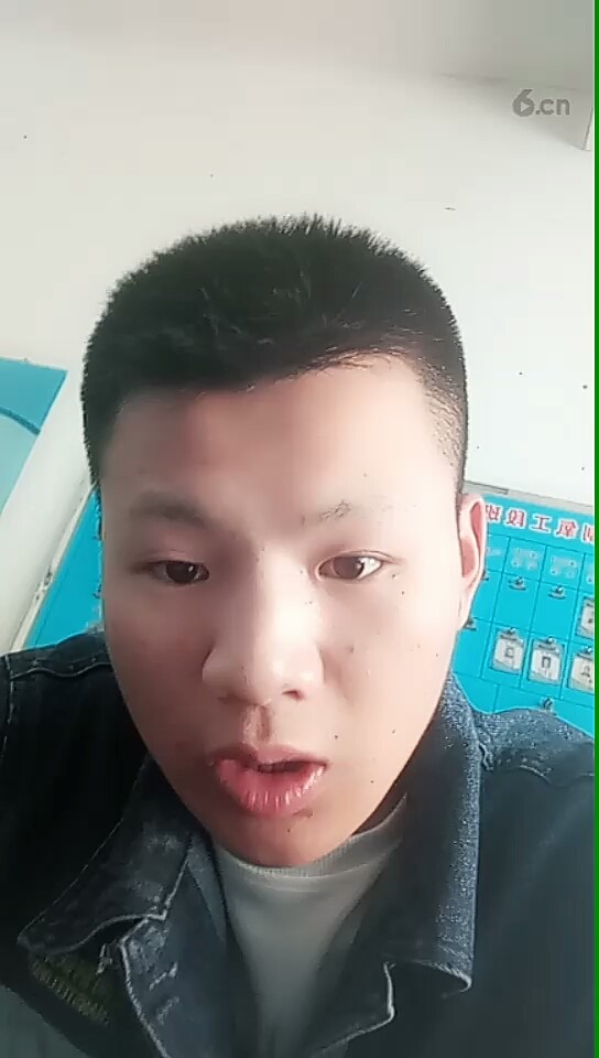 工作中的我们