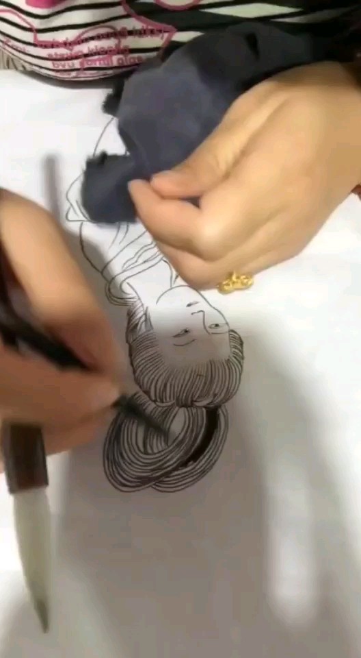 美女一枚带走吧