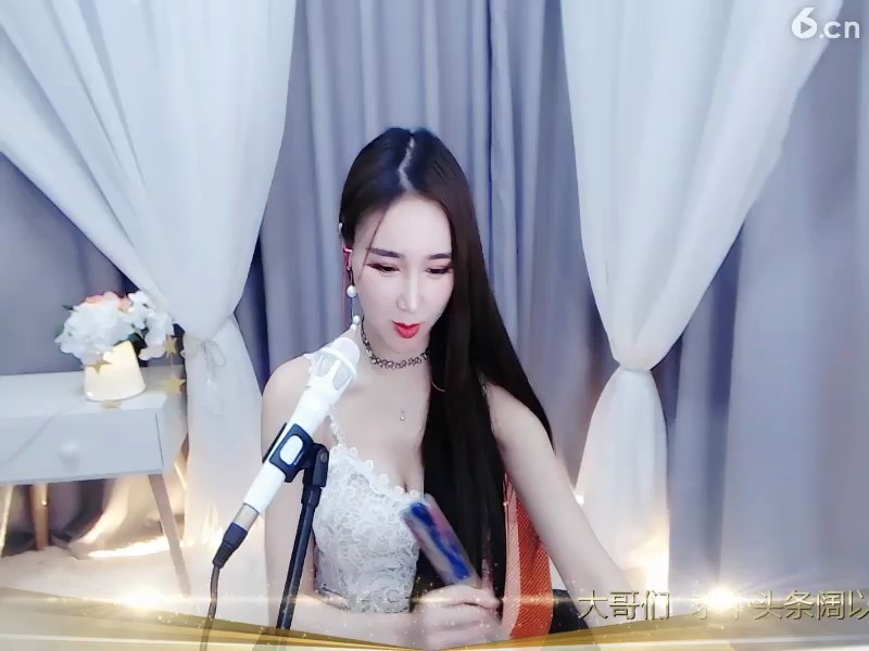 美女主播