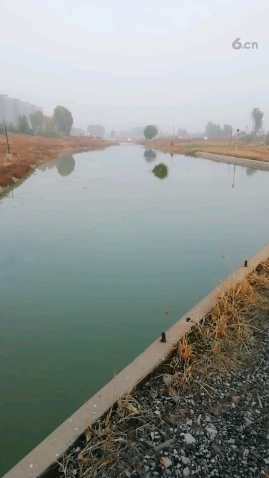 居住在河边存在安全隐患