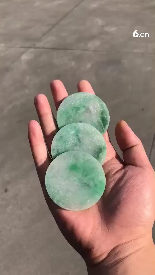 一手手镯心