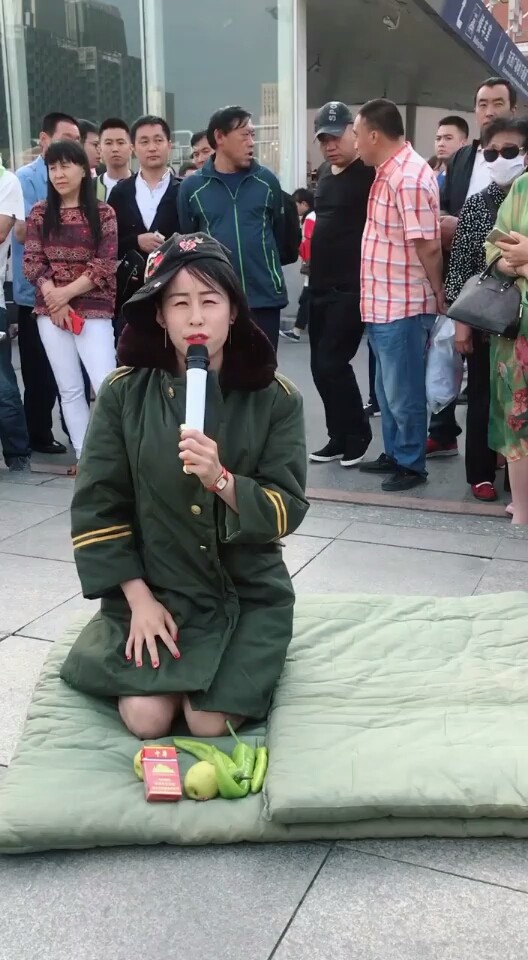 尴尬了到哪里都有抢活的