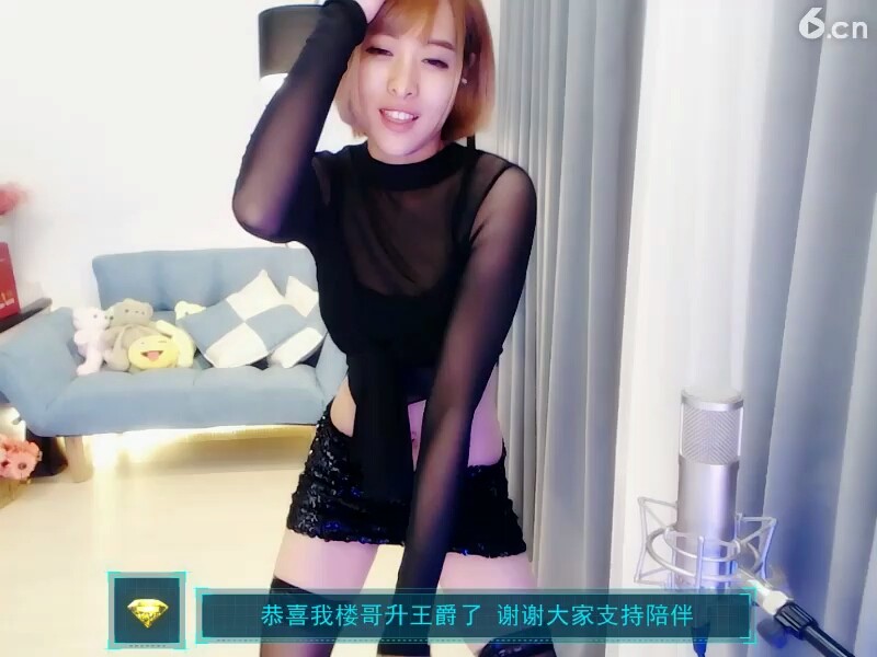 快来看美女