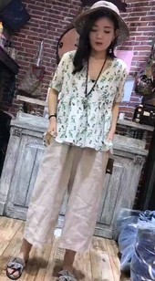 自然感的棉麻服饰，带着清新浪漫