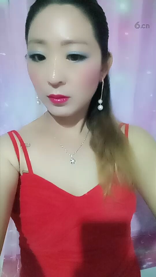 新主播上任啦！求关注求守护哦！