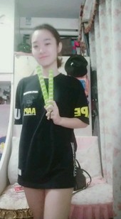 美女雙節(jié)棍，近期直播哦