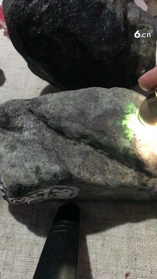 木那 种水带底色1.6w