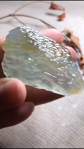 每天 更新