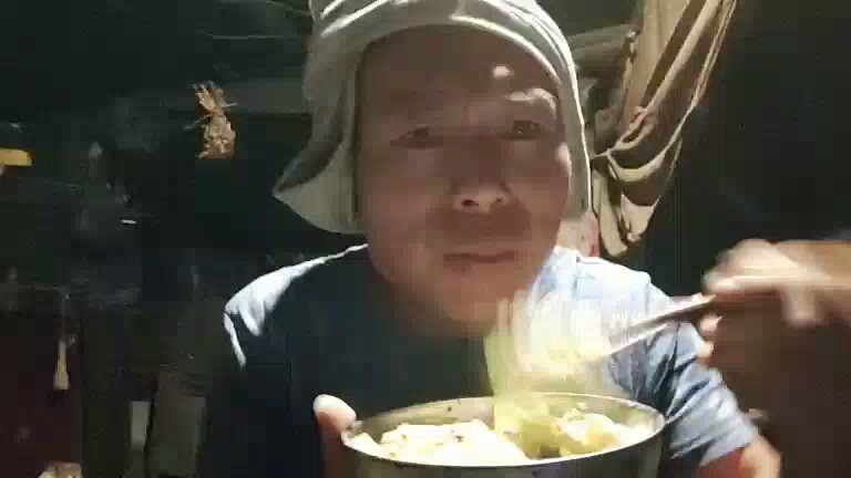 多吃点 看你吃真很好吃