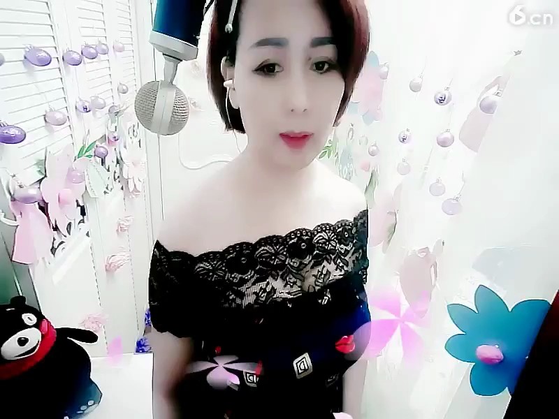 就是一个摇👯