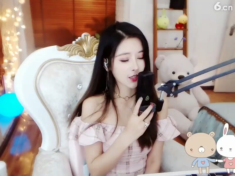 美女