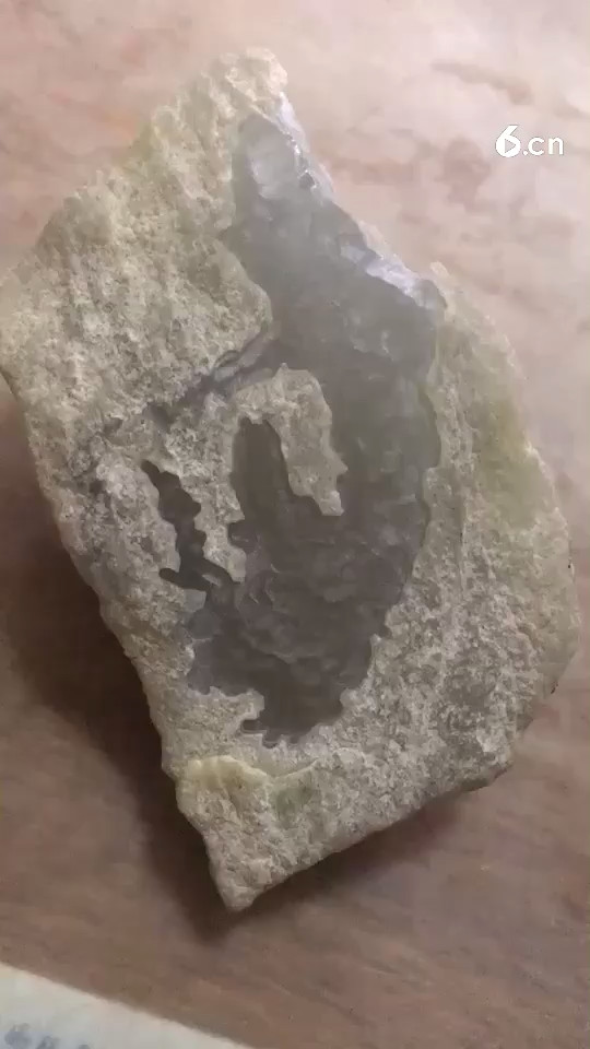 嗯