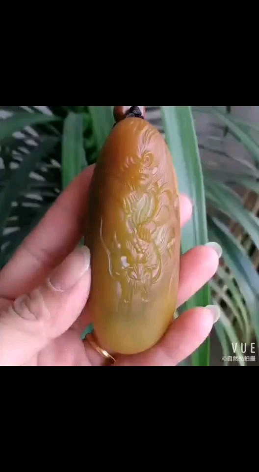 大圣归来 新疆和田玉籽料