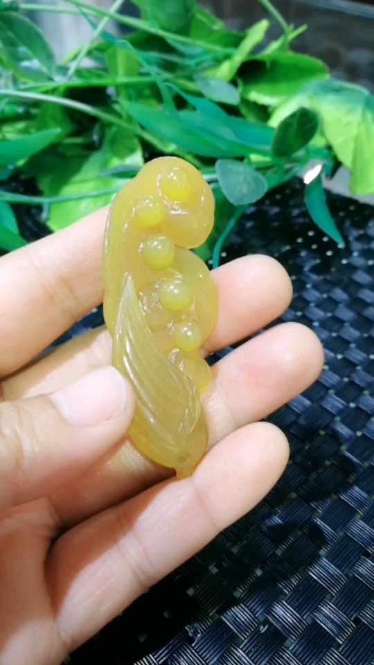 新疆，金丝玉，手工雕刻