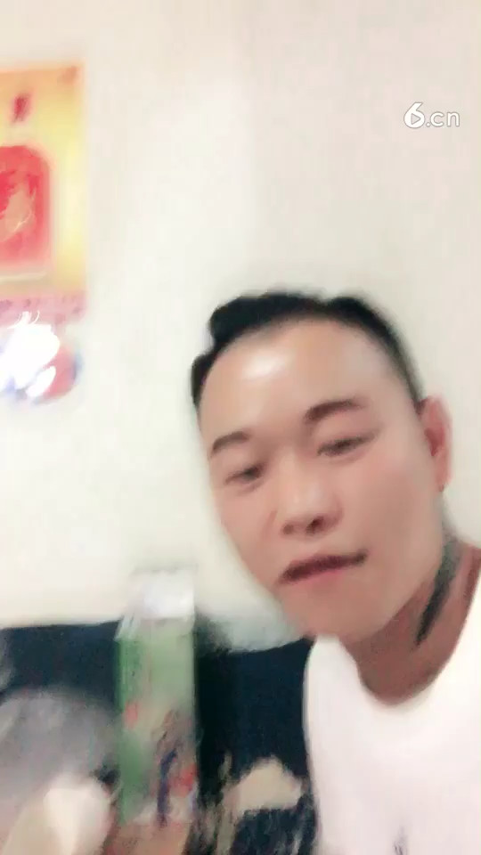 幸福离不开小酒桌