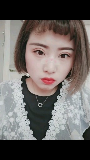 捏爆你的小心心😄