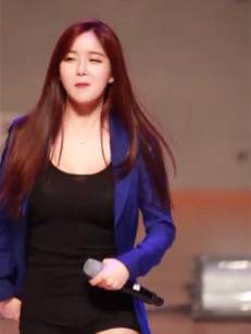 这小姐姐真好看