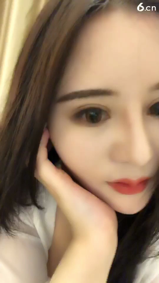 俺勒个去，猜猜这是谁🙀