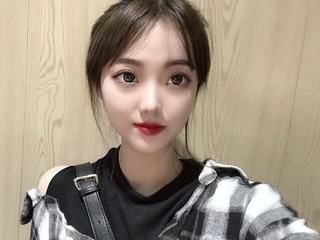 最美四月天！！！海报