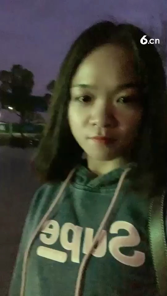 😁