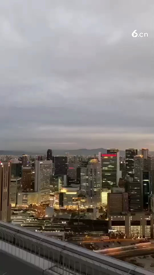 大阪的夜景真的很美！