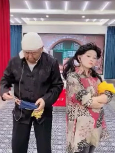 陕北网红马美如传媒有限公司，唱