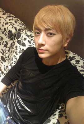 ramon灬杨磊图片 - ramon灬杨磊直播间 - 美女视频聊天交友-六间房