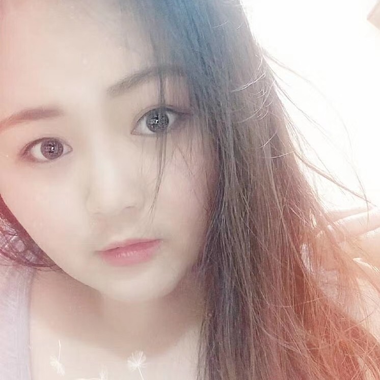 萌萌点点团子渣渣小6海报
