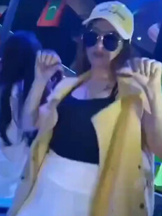 看小姐姐多可爱