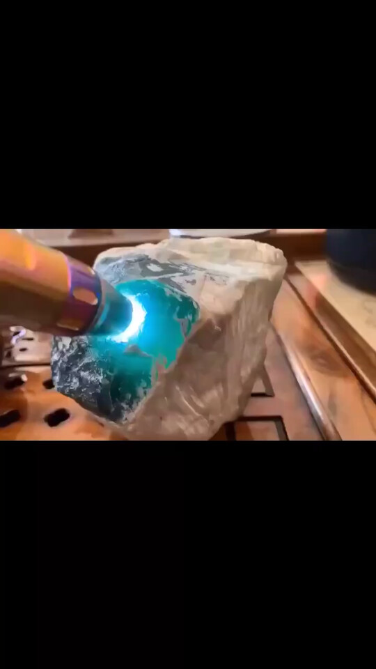 包浆木那