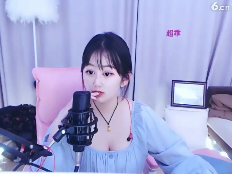 小美女