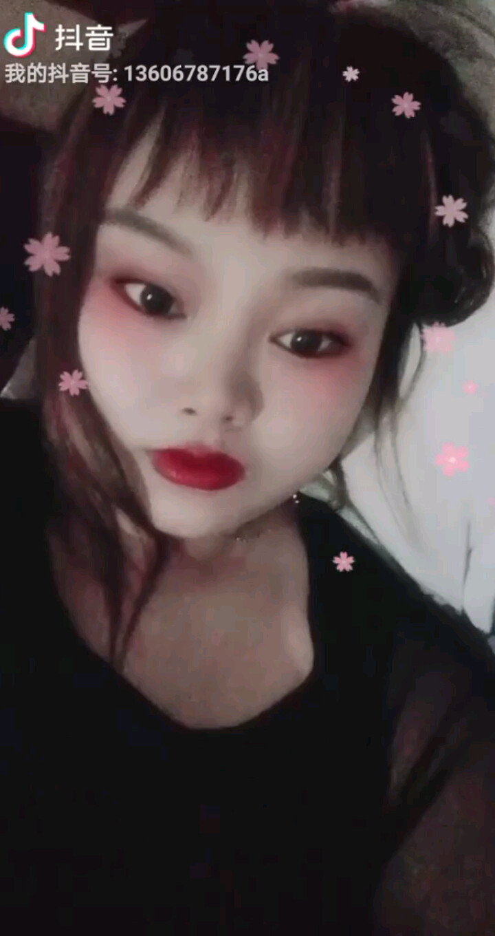 有要的可以找我口红不掉色