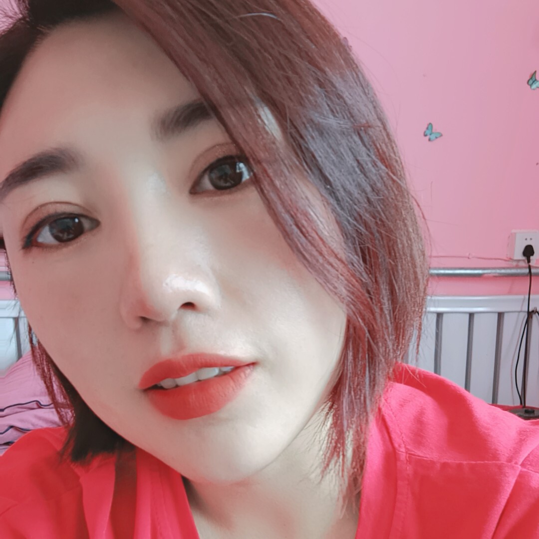 兮兮吖y海报
