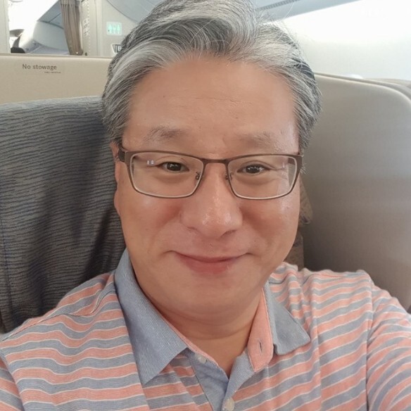 王伟419033海报