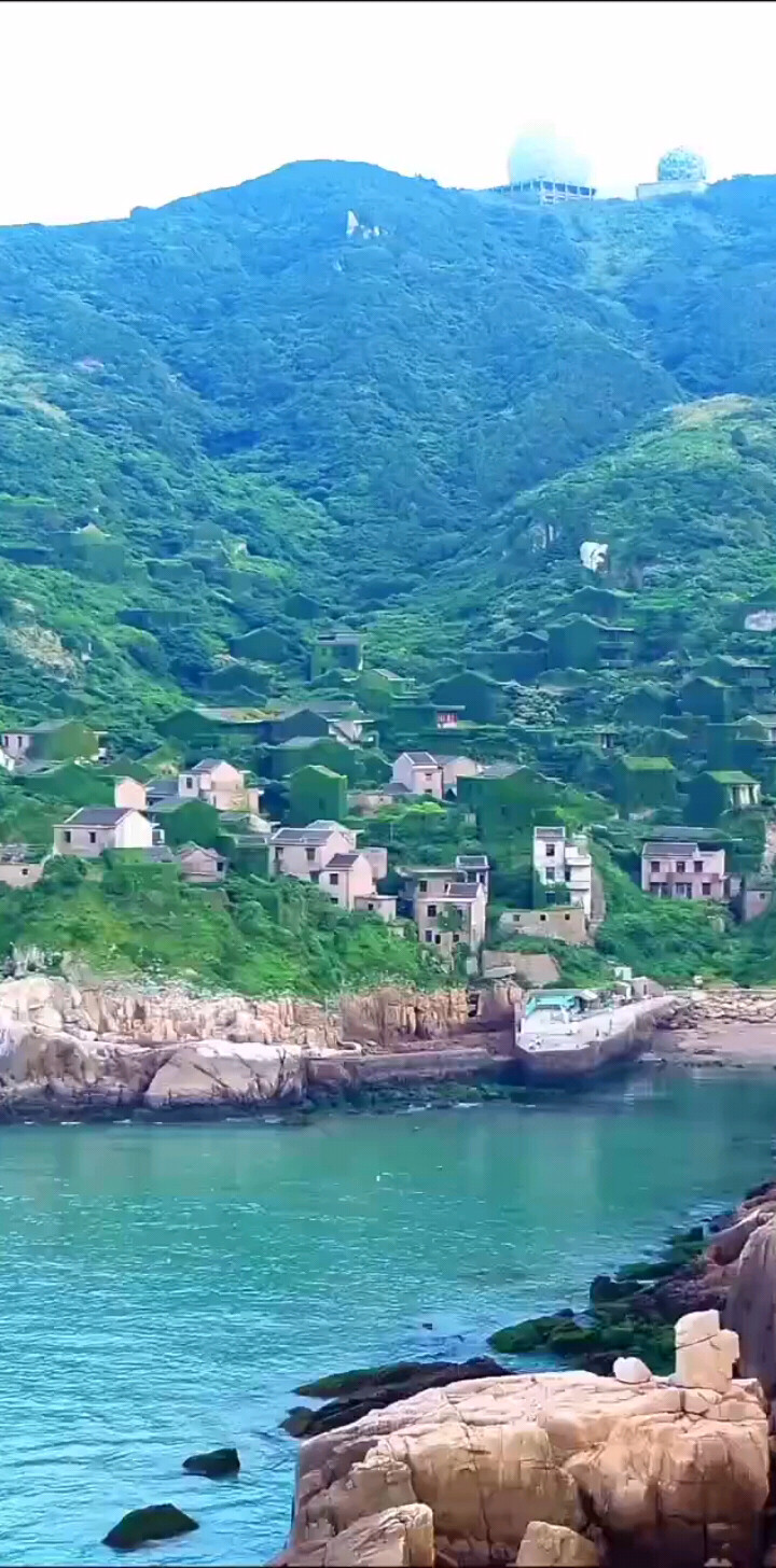 古镇老屋古风情，古色