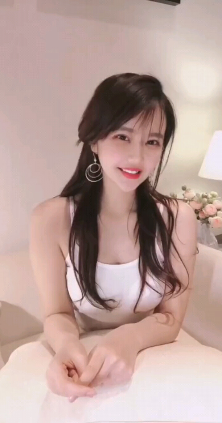 记忆是无花的蔷薇，永远不会错