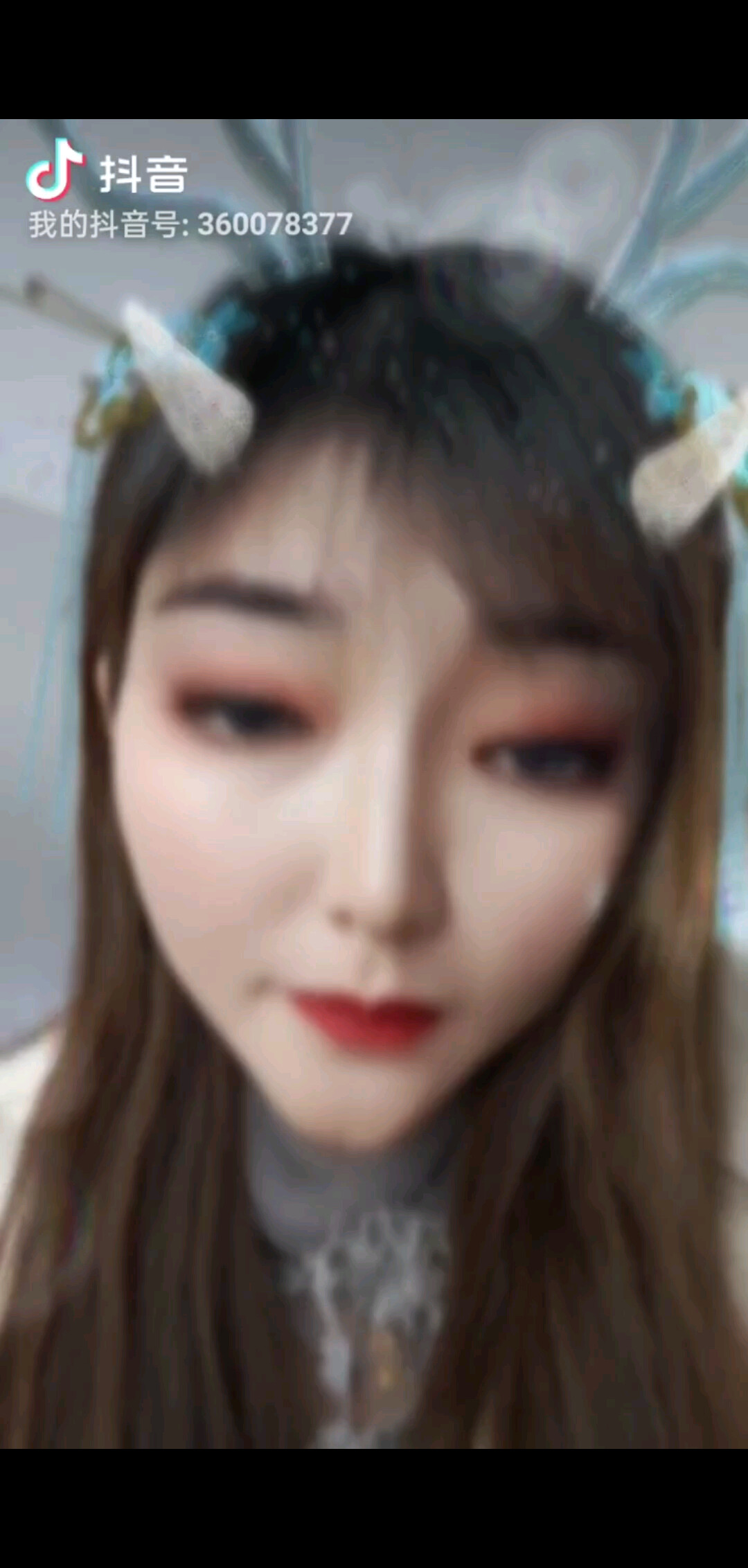 嘎嘎晚上好呀/靓仔/