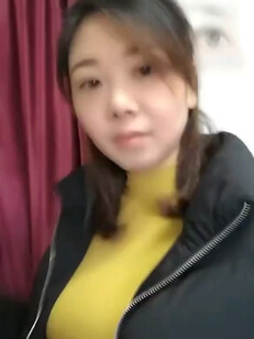 天冷了，记得穿加厚外套