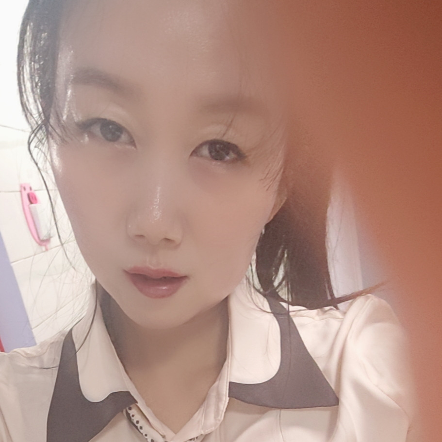琳妞妞儿海报
